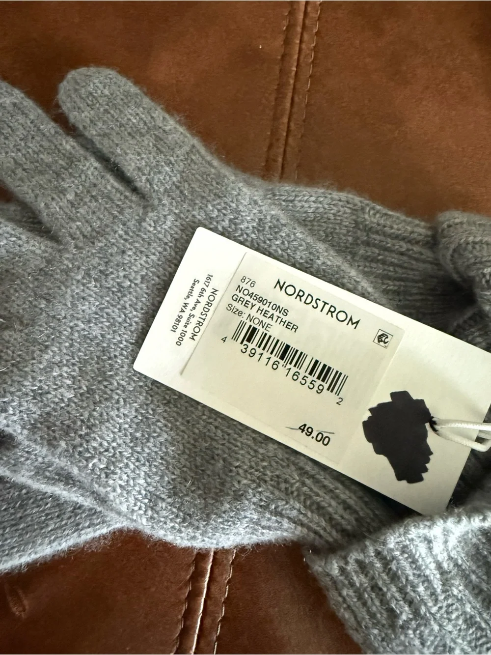 Nordstrom Light Gray Knit Cashmere-Blend Gloves
